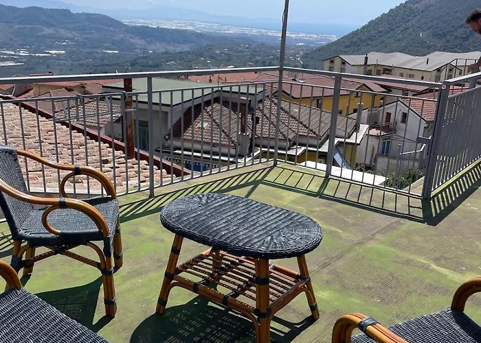 Cozy Duplex In San Cipriano Picentino